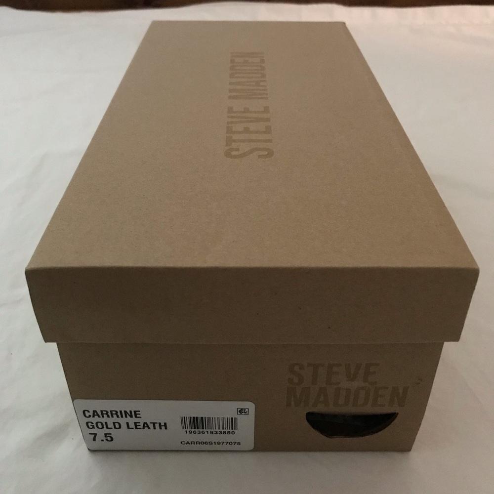 NWT STEVE MADDEN Gold Metallic Signature Women’s Loafers - Picture 3 of 6